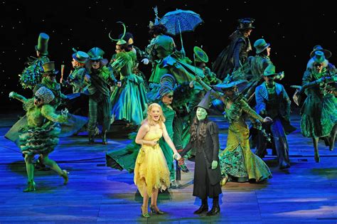 how long is wicked play.